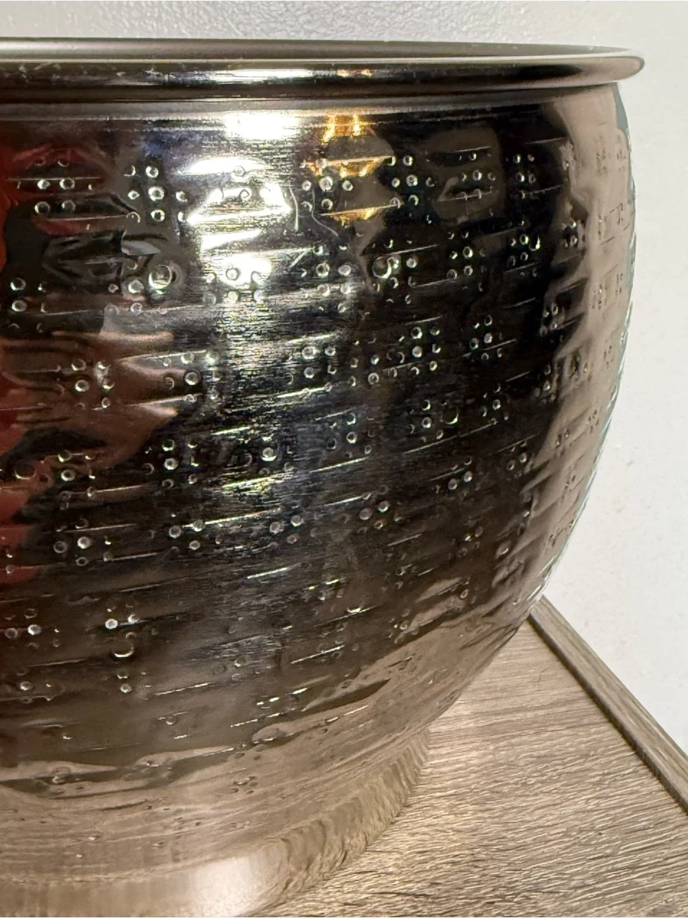 Metallic Planter - Picture 5 of 7